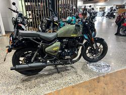2025 Royal Enfield SHOTGUN 650 GREEN
