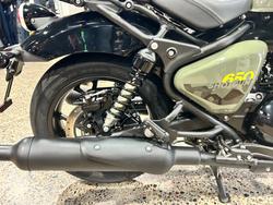 2025 Royal Enfield SHOTGUN 650 GREEN