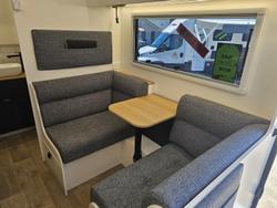 2025 New Age Caravans Manta Ray Mr15e Esc My25.5