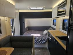 2025 New Age Caravans Manta Ray Mr15e Esc My25.5