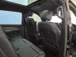 2022 Mercedes-Benz
V-Class V300 d AMG Avantgarde