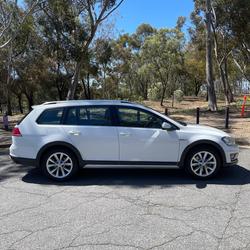 2015 Volkswagen Golf Alltrack 132TSI
