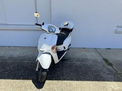 2025 Kymco LIKE 50 PEARLY WHITE