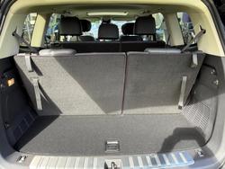 2025 LDV
D90 Executive