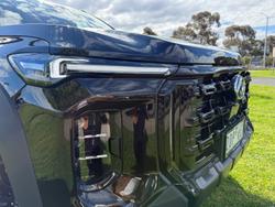 2025 LDV
D90 Executive