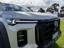 2025 LDV D90 Executive