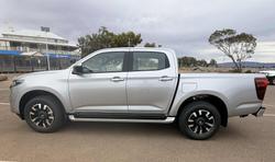 2025 Mazda BT-50 GT