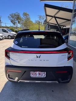 2025 Mahindra XUV3XO AX7L