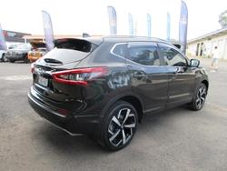 2019 Nissan
QASHQAI Ti