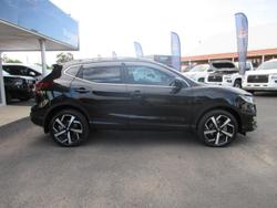 2019 Nissan
QASHQAI Ti