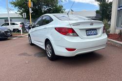 2014 Hyundai Accent Active