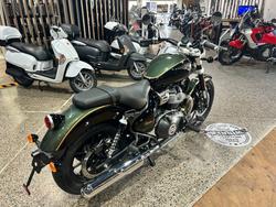 2025 Royal Enfield SUPER METEOR 650 Interstellar Green