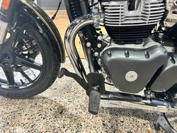 2025 Royal Enfield SUPER METEOR 650 Interstellar Green