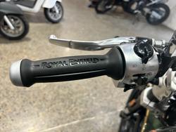 2025 Royal Enfield SUPER METEOR 650 Interstellar Green