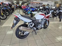 2005 Honda CB1300S CB1300 Red