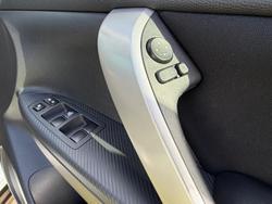 2024 Mitsubishi Eclipse Cross PHEV ES