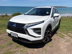 2024 Mitsubishi Eclipse Cross PHEV ES