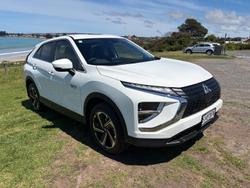 2024 Mitsubishi Eclipse Cross PHEV ES