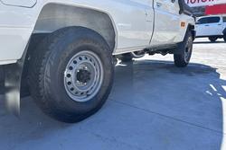 2025 Toyota Landcruiser Workmate Troopcarrier