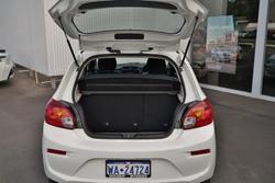 2016 Mitsubishi Mirage ES