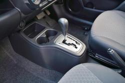 2016 Mitsubishi Mirage ES