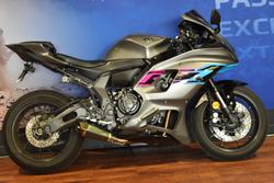 2024 Yamaha YZF-R7LA Grey