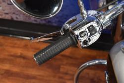 2016 Indian CHIEF CLASSIC Chrome / Silver