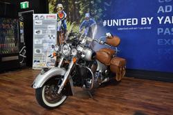 2016 Indian CHIEF CLASSIC Chrome / Silver