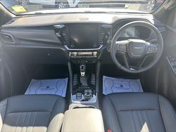 2025 ISUZU MU-X LS-T