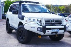 2020 Toyota Landcruiser VX