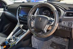 2016 Mitsubishi Pajero Sport GLS