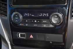 2016 Mitsubishi Pajero Sport GLS