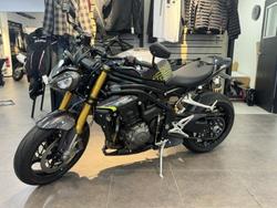 2025 Triumph SPEED TRIPLE 1200 RS YELLOW