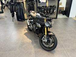 2025 Triumph SPEED TRIPLE 1200 RS YELLOW
