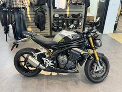 2025 Triumph SPEED TRIPLE 1200 RS YELLOW
