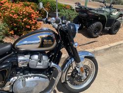 2025 Royal Enfield CLASSIC 650 Black