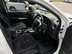 2016 Nissan Navara ST