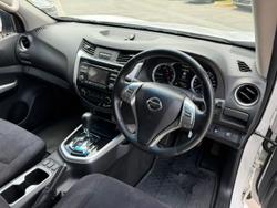 2016 Nissan Navara ST