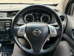 2016 Nissan Navara ST