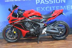 2023 Honda CBR650R Red