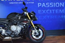 2020 BMW Motorrad S 1000 R Black