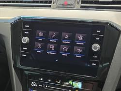 2021 Volkswagen Passat 206TSI R-Line