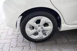 2025 Suzuki Swift Hybrid Plus