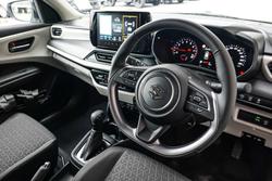 2025 Suzuki Swift Hybrid Plus