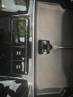 2025 LDV D90 Executive