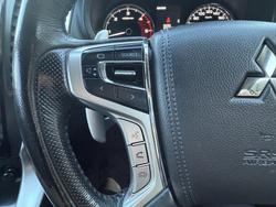 2017 Mitsubishi Pajero Sport