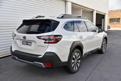 2024 Subaru Outback AWD Touring 6GEN MY25 AWD Crystal White