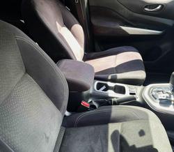 2019 Nissan Navara RX