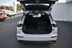 2025 Mitsubishi Outlander ES