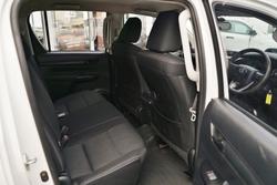 2020 Toyota Hilux SR